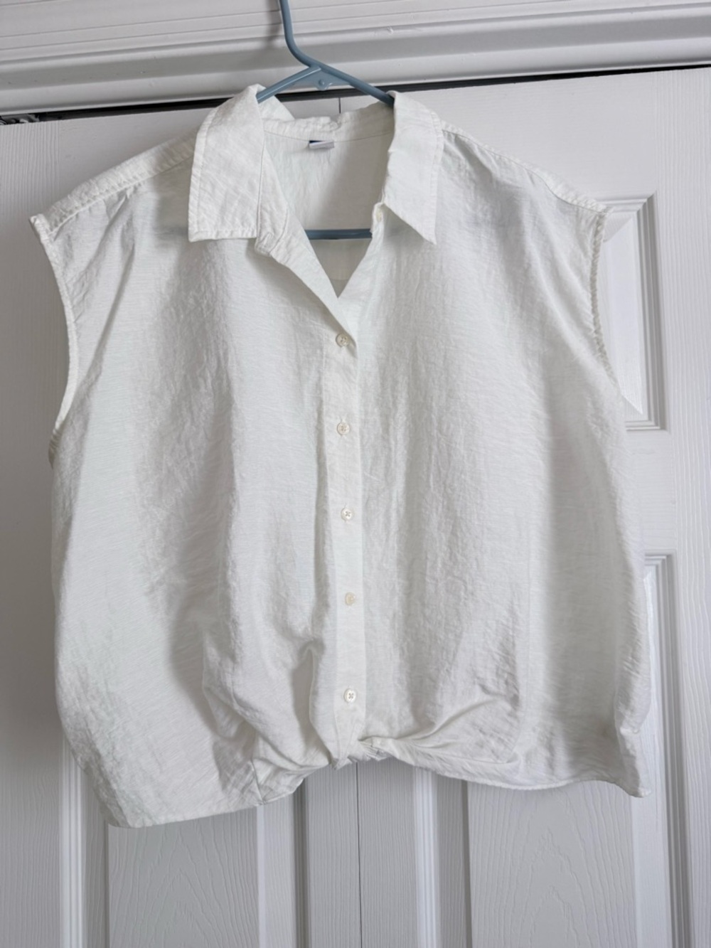 Old navy twist top crop top